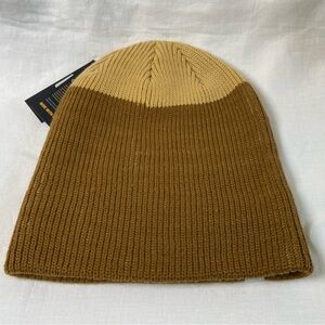 EVO Silver Fir Polyana Beanie Hat NWT